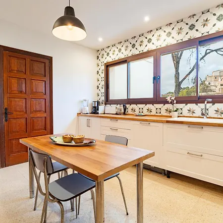 Villa Rivo - *